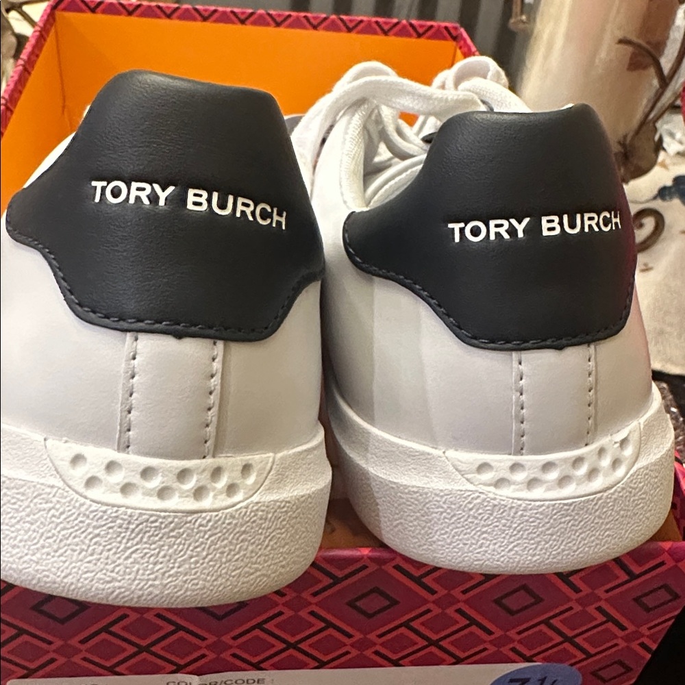 Tory Burch HOWELL COURT SNEAKER - Picture 8 of 8